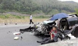 杞县柳庄车祸最新爆料,悲剧现场细节披露，调查深入进行中